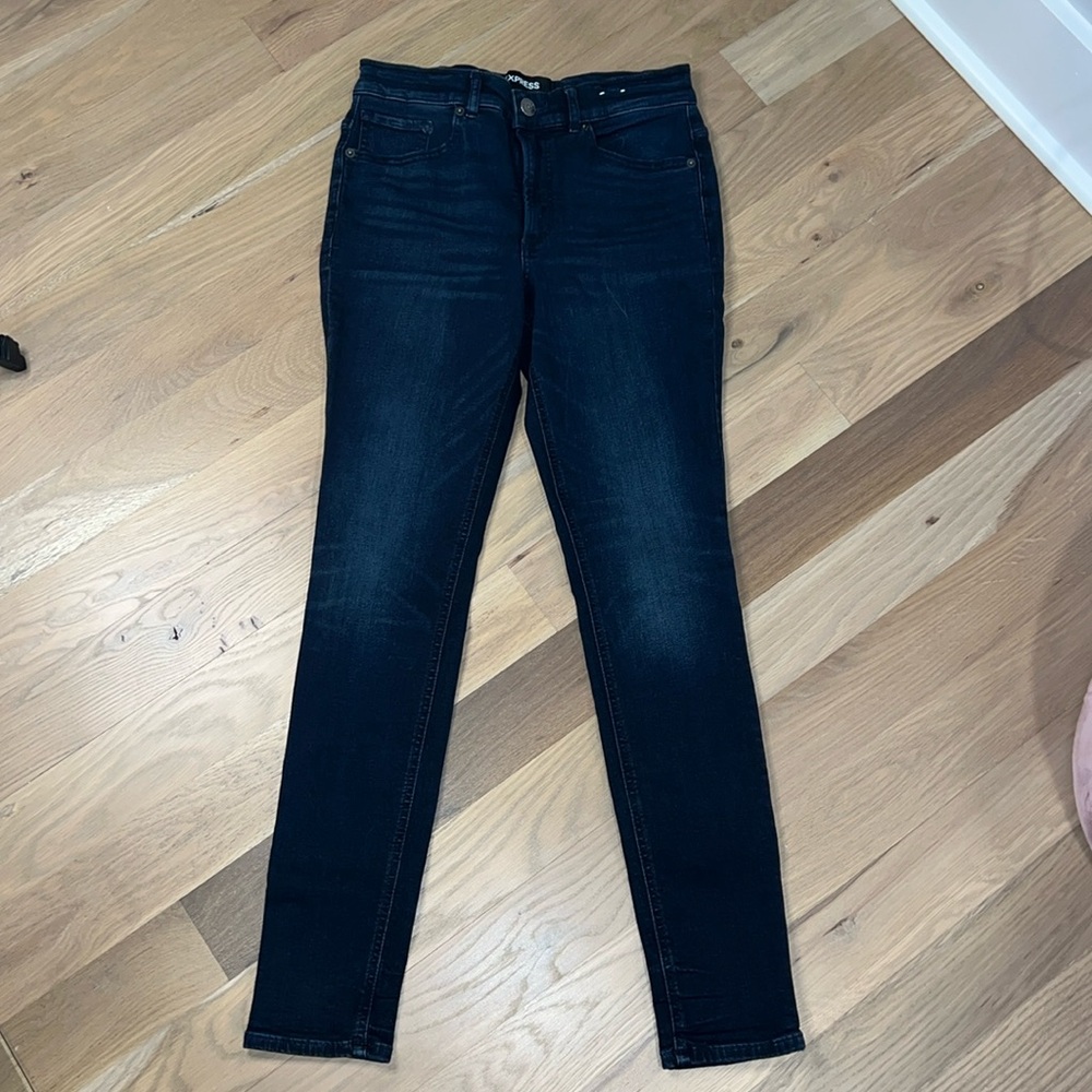 Express dark wash skinny denim